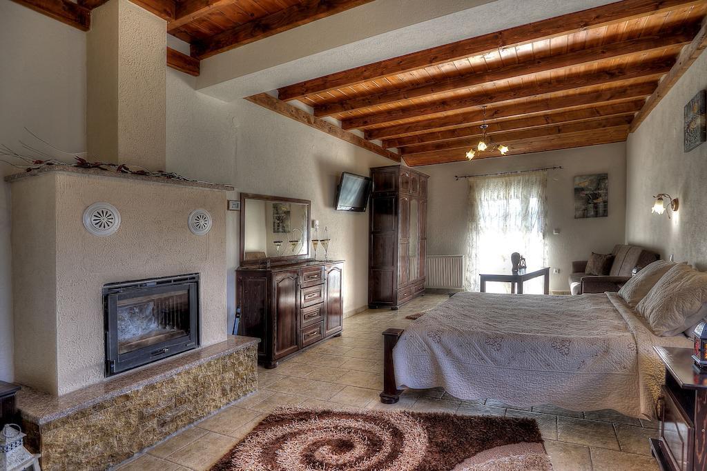 Ángistron Toula Rooms חדר תמונה