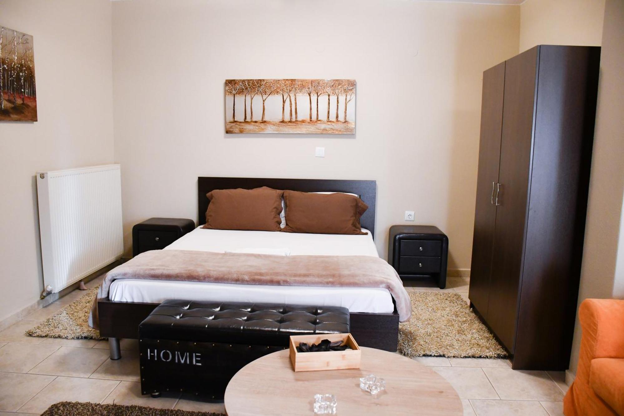 Ángistron Toula Rooms מראה חיצוני תמונה