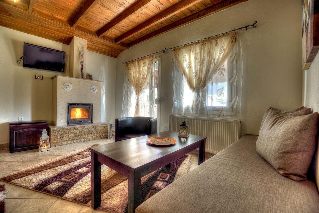 Ángistron Toula Rooms חדר תמונה