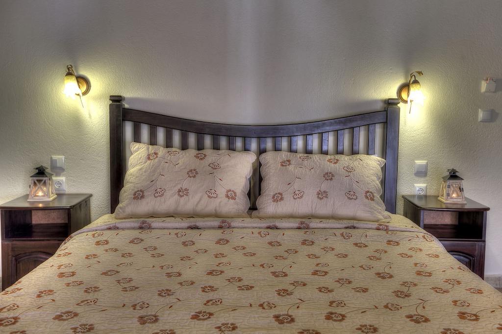 Ángistron Toula Rooms חדר תמונה
