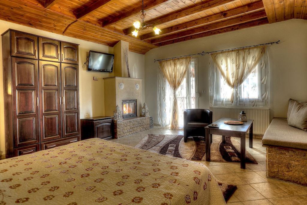 Ángistron Toula Rooms חדר תמונה